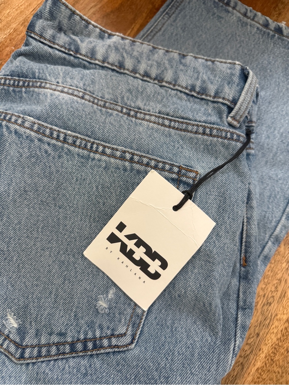 NWT Target x KBB by KAHLANA Mid-Rise Tapered Leg ‘Dylan Jean’ ✨ - Picture 4 of 5